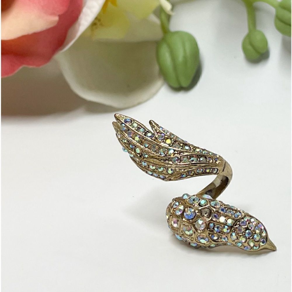 Elegant Iridescent Rhinestone Peacock Ring